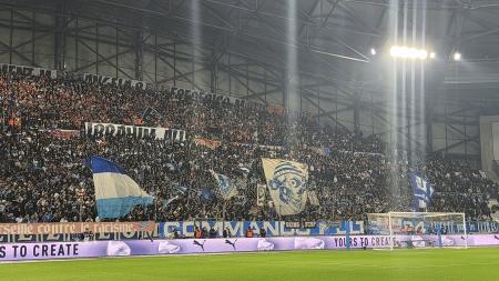 24-OM-LYON 03.jpg